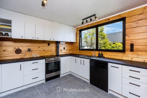 Photo of property in 301 Main Road North, Brown Owl, Upper Hutt, 5018