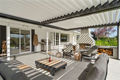 Photo of property in 2 Lees Pakaraka Road, Te Ore Ore, Masterton, 5886