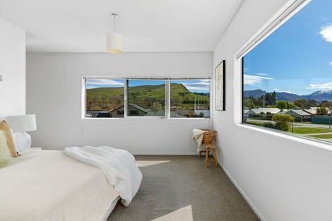 Photo of property in 26 Mavora Road, Lake Hayes, Queenstown, 9304