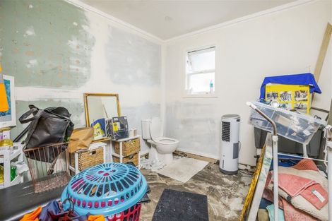 Photo of property in 33 Laureston Avenue, Papatoetoe, Auckland, 2025