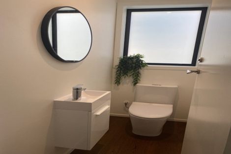 Photo of property in 2/162 Gowing Drive, Meadowbank, Auckland, 1072