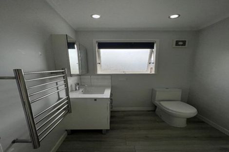 Photo of property in 27 Alma Crescent, Papakura, 2110