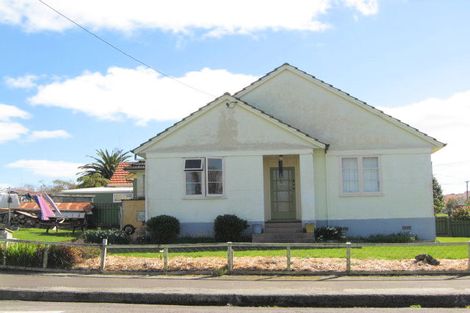 Photo of property in 32 Stewart Street, Marton, 4710
