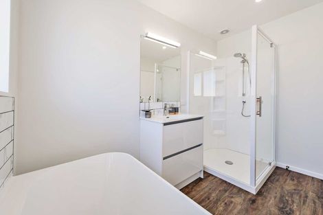 Photo of property in 33 Cressy Place, Darfield, 7510