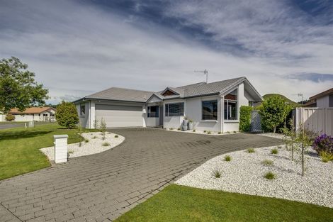Photo of property in 6 Sloane Place, Taradale, Napier, 4112