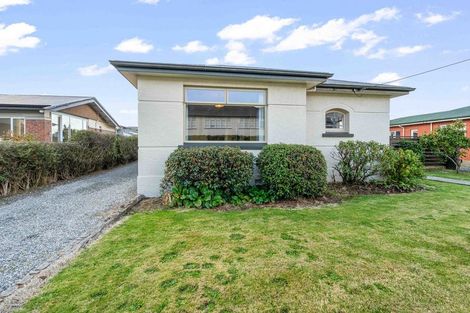 Photo of property in 27 Coutts Road, Gore, 9710