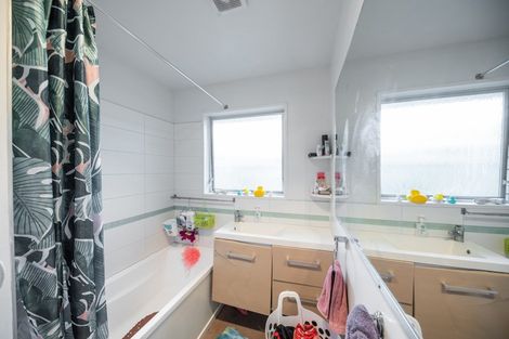 Photo of property in 2/149 Clarence Street, Riccarton, Christchurch, 8011