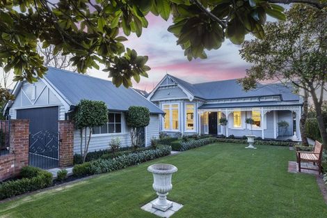 Photo of property in 41 Leinster Road, Merivale, Christchurch, 8014