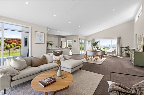 Photo of property in 64 Timoti Road, Waimarama, Havelock North, 4294