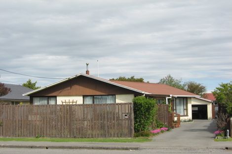Photo of property in 43 Johns Road, Rangiora, 7400