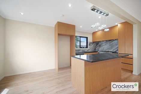 Photo of property in 1/22 Fruitvale Road, New Lynn, Auckland, 0600