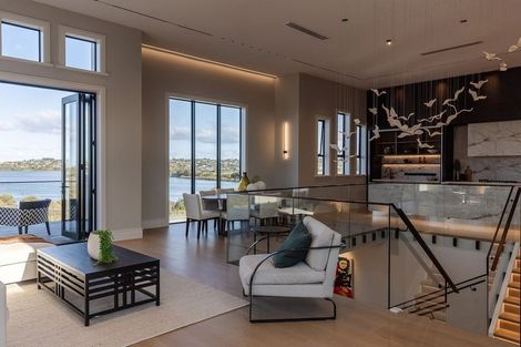 Photo of property in 112 Arran Point Parade, Orewa, 0931