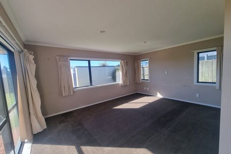 Photo of property in 5 Duggan Drive, Owhata, Rotorua, 3010