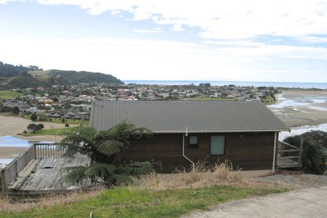 Photo of property in 20 Ridge Road, Tairua, 3508