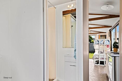 Photo of property in 11 Kitty Frazer Lane, Omaha, 0986