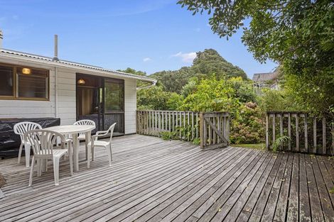 Photo of property in 9 Tirinui Crescent, Tairua, 3508