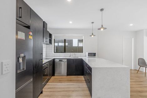 Photo of property in 59 Pipi Place, Levin, 5510