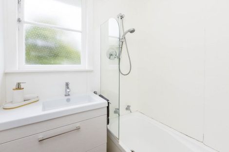 Photo of property in 21 Maher Street, Elderslea, Upper Hutt, 5018