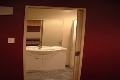 Photo of property in Atrium Towers, 154 The Terrace, Wellington Central, Wellington, 6011