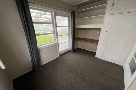 Photo of property in 121 Heretaunga Street, Palmerston North, 4414