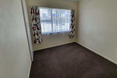 Photo of property in 2/353 Saint Aubyn, Moturoa, New Plymouth, 4310