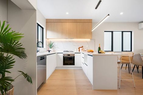 Photo of property in 6 Greenbrier Street, Westgate, 0814