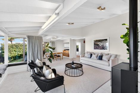 Photo of property in 9 Harvey Road, Bluff Hill, Napier, 4110