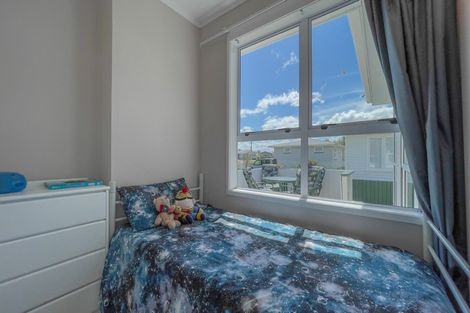 Photo of property in 50 Pipiroa Road, Ngatea, 3503