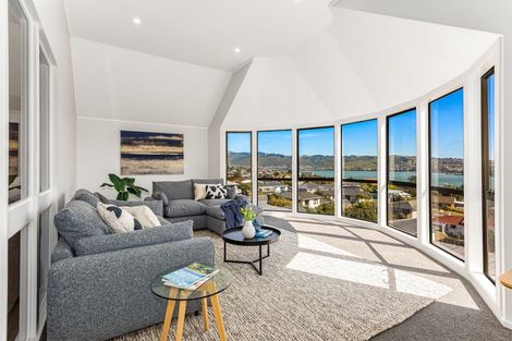 Photo of property in 19 Kinloch Place, Papakowhai, Porirua, 5024