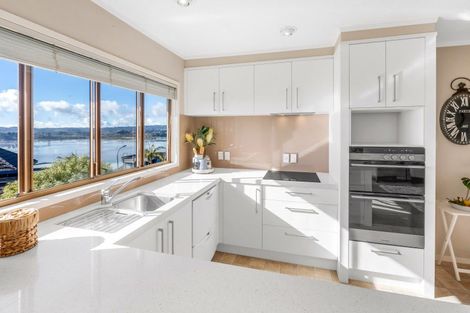 Photo of property in 23 Callender Place, Shelly Park, Auckland, 2014