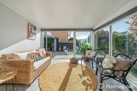Photo of property in 32 Orr Crescent, Hutt Central, Lower Hutt, 5011