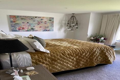 Photo of property in 1/2 Omana Road, Milford, Auckland, 0620