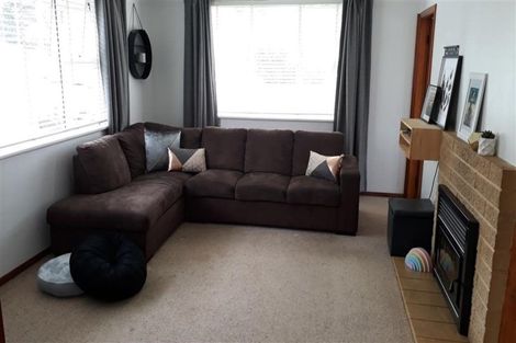 Photo of property in 76 Kotuku Street, Elsdon, Porirua, 5022