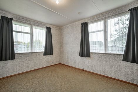 Photo of property in 33 Liverpool Crescent, Flaxmere, Hastings, 4120