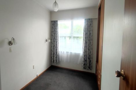 Photo of property in 6 Robert Grigg Place, Hamilton East, Hamilton, 3216