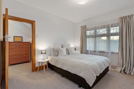 Photo of property in 363 Eastern Terrace, Sydenham, Christchurch, 8023