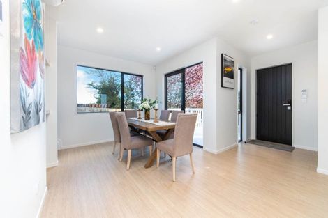 Photo of property in 7a Buisson Glade, West Harbour, Auckland, 0618