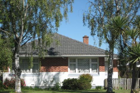 Photo of property in 1/149 Grimseys Road, Redwood, Christchurch, 8051