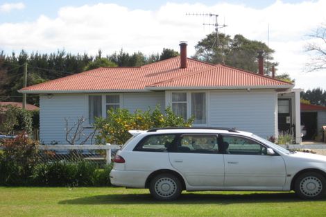 Photo of property in 140 College Road, Edgecumbe, 3120