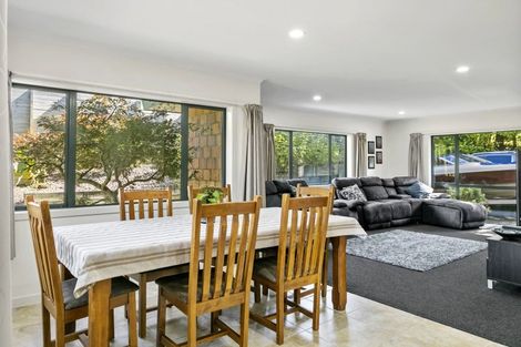 Photo of property in 2/29 Sunset Street, Hilltop, Taupo, 3330