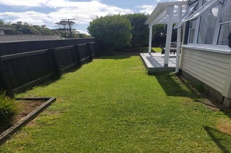Photo of property in 90 Smart Road, Glen Avon, New Plymouth, 4312