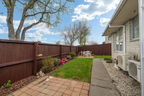 Photo of property in 1/19 Northfield Road, Casebrook, Christchurch, 8051