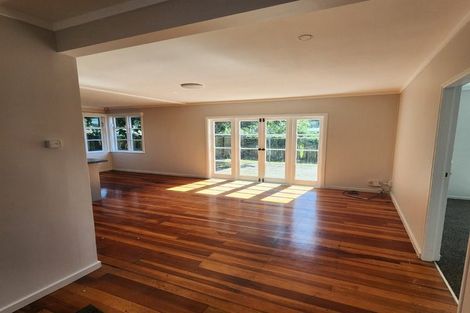 Photo of property in 44 Edmonton Road, Henderson, Auckland, 0612