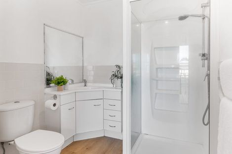 Photo of property in 44 Rimu Street, New Lynn, Auckland, 0600