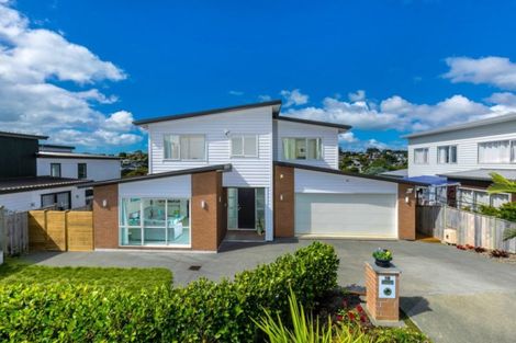 Photo of property in 48 Remuremu Street, Long Bay, Auckland, 0630