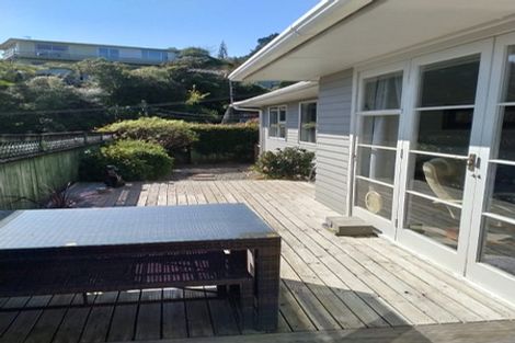 Photo of property in 30 Manor Drive, Stokes Valley, Lower Hutt, 5019