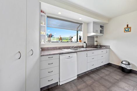 Photo of property in 10 Walnut Place, Owhata, Rotorua, 3010