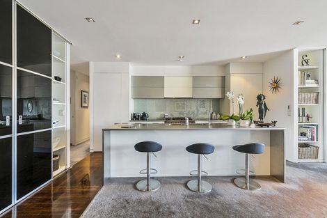 Photo of property in The Galleries, 1/23 Graham Street, Auckland Central, Auckland, 1010