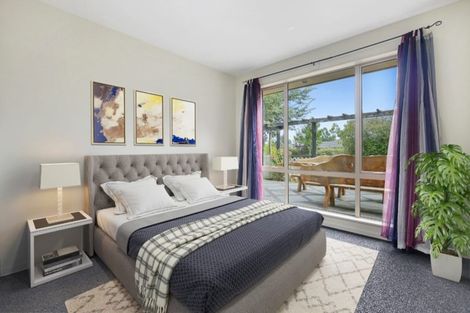 Photo of property in 6 Deavoll Place, Heathcote Valley, Christchurch, 8022