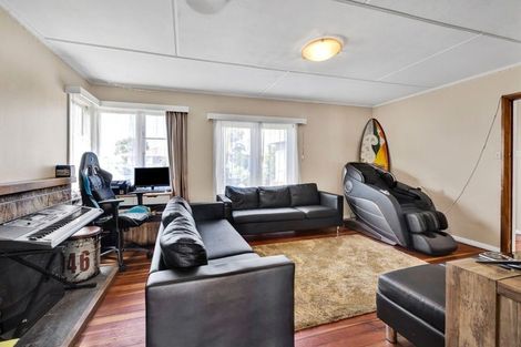 Photo of property in 8 Pacey Avenue, Hawera, 4610